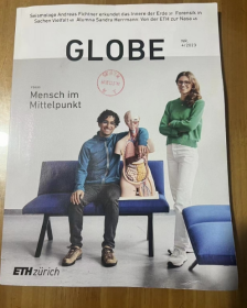 GLOBE  FOKUS  Mensch im Mittelpunkt  地球  福库斯 以人为中心  英文版