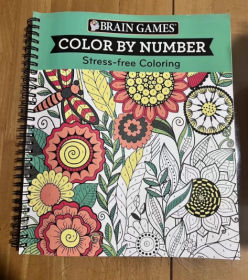 Brain Games - Color by Number: Stress-Free Coloring 脑游戏 按数字顺序图颜色 涂鸦绘画艺术书 英文版