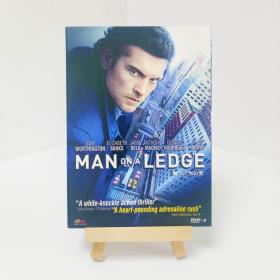 盒装 窗台上的男人 Man on a Ledge 带中字 电影 DVD