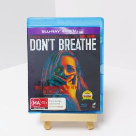 盒装 屏住呼吸 Don't Breathe 电影 DVD