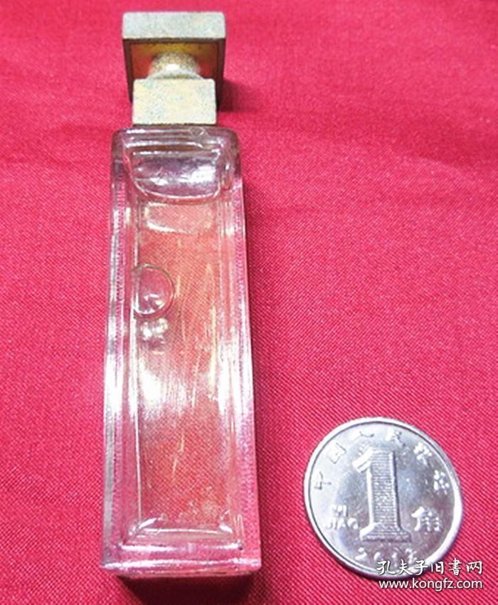 旧瓶子90年代香港购正品方顶盖玻璃香水瓶保真品旧物件趣味收藏化妆美容盛具 XS135