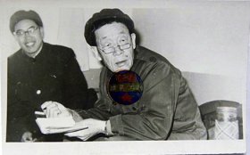 山西省静乐县裴忠利与孙谦合影留影(80年代)