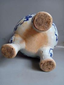 乡下收的明代传世青花龙纹瓷鼎香炉           ·