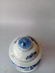 乡下收的清代传世青花瓷人物罐          ·