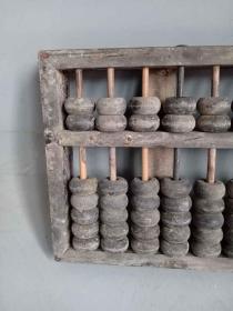 乡下收的老木雕算盘          ·