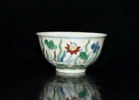 明代成化斗彩海草纹杯【4.5x8.5cm】 价格160