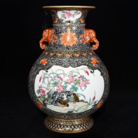 清乾隆珐琅彩花鸟纹象耳瓶，20.5×14.5，价格:3640