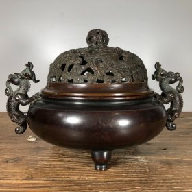 紫铜兽耳熏炉，高18厘米，口径15.8厘米，重4960克，¥4800