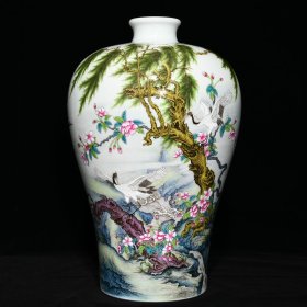 清 雍正粉彩花鸟纹梅瓶，高38cm直径22.5cm，价格6500