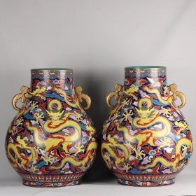 清乾隆：珐琅彩霁蓝釉描金九龙纹双耳尊一对 高宽：68*51cm ￥55440