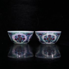 大明成化哈利光斗彩花卉内暗刻龙纹杯（3.8×8cm¥128