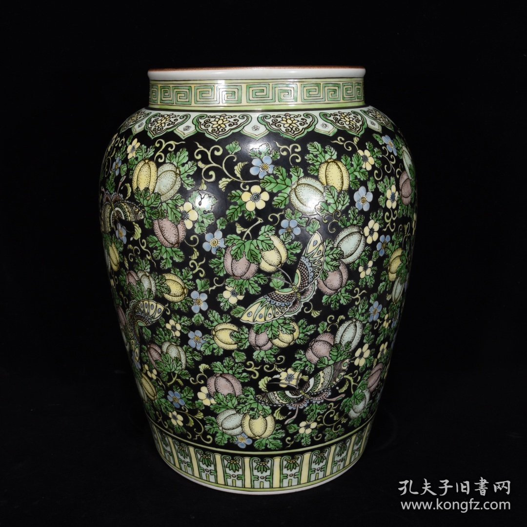 清康熙瓜果花蝶纹罐38×27，￥2160