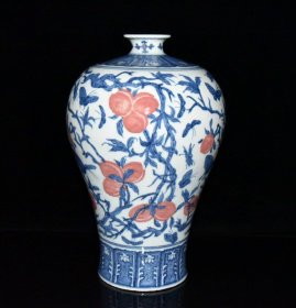 清代康熙青花釉里红寿桃纹梅瓶【31.8x19.5cm】 价格1120