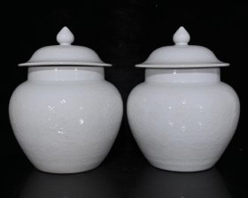 大明永乐甜白釉雕刻缠枝莲盖罐1（27×20.5cm¥1600
