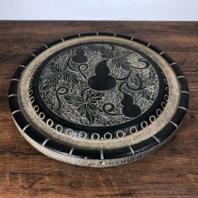 青石圆茶台，厚3厘米，直径34厘米，重7180克，¥440