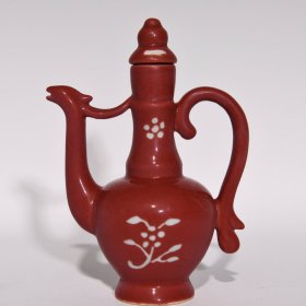 明宣德红釉执壶，高19.5cm直径14.5cm，价格150