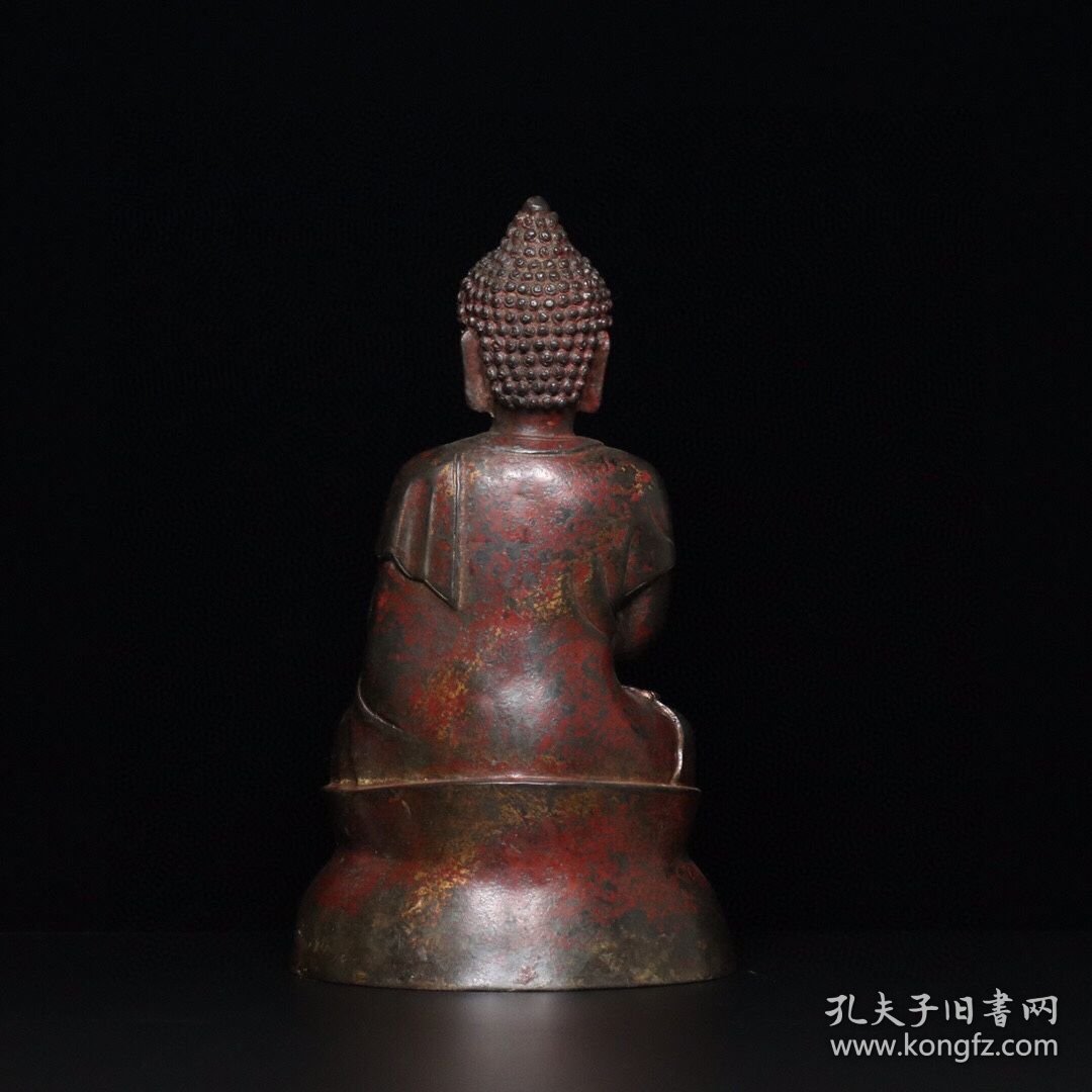 精品旧藏老铜器【大日如来佛】摆件，工艺精湛，包浆老道，细节如图，高*宽*厚：23.8*13.6*9.8厘米，重：1162克，特价1140出，代理加价转图！