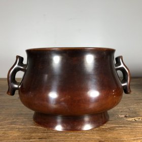 紫铜双耳炉，高10.3厘米，口径13.6厘米，重2860克，¥2600