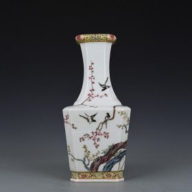 清雍正珐琅彩喜鹊梅花方瓶 25.5×11.5厘米