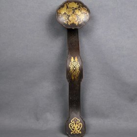 紫铜鎏金银丝如意，长55厘米，重1680克，￥3600