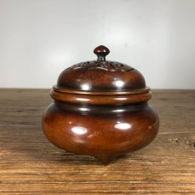 紫铜熏炉，高9.2厘米，口径8.5厘米，重975克，¥1200