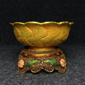 乡下收的唐代贞观年制铜鎏金花边碗直径12.5高8.7厘米