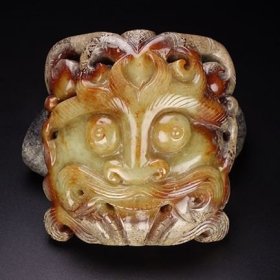 乡下收的汉代和田玉饕餮兽面带扣长9宽8厚4厘米