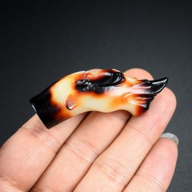 乡下收的清代和田玉白玉龙头尺寸6.5X2X1.8厘米
