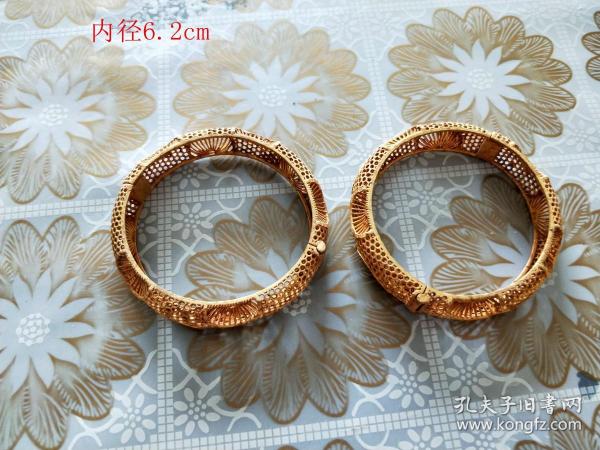 乡下收的的清代鎏金手镯一对