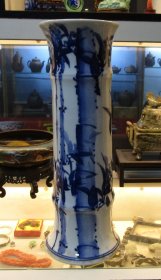 景德镇工艺瓷青花筒瓶