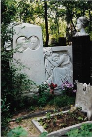 莫斯科新处女地墓地雕塑·照片一枚·150X105mm