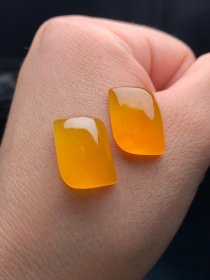 清代天然翡翠冰种黄翡厚装随形吊坠尺寸约22X18X8.3