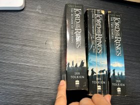 The Lord of the Rings 三册合售 魔戒， 指环王