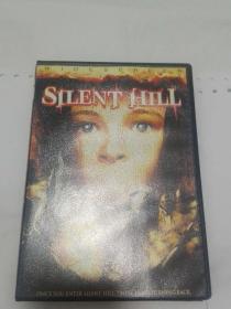 寂静岭 盒装DVD Silent Hill 又名: 沉默之丘(台) / 鬼魅山房(港) / 哑巴山 导演: 克里斯多夫·甘斯