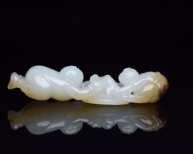 特价！和田糖白玉童子击鼓8.5×2.5×1.8厘米47克