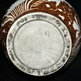 明代永乐黄釉留白雕刻鱼草纹罐一对