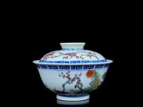 清宣统粉彩花鸟纹盖碗