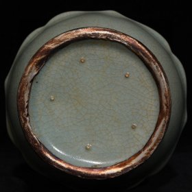 汝窑鎏银包口包底花口瓶