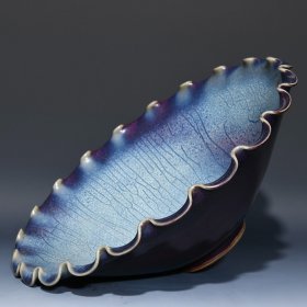 宋钧窑玫瑰紫釉花口碗77