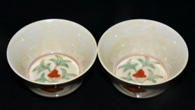 明代成化红胎五彩秋葵纹杯一对