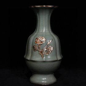 汝窑鎏银包口包底花口瓶