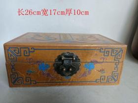 清代老 漆器龙纹木盒