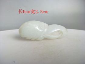 乡下收的清代雕工 不错的 和田玉 虾手把件