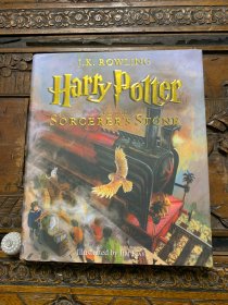 Harry Potter and the Sorcerer's Stone: The Illustrated Edition哈利波特与魔法石:插图版
