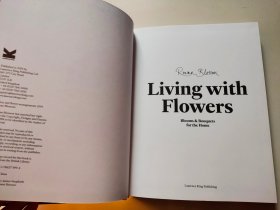 Living with Flowers: Blooms & Bouquets for the Home，与花同居:家居花艺设计