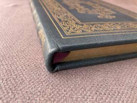 She Stoops to Conquer / 屈身求爱（英语 精装 竹节书脊 三面刷金）