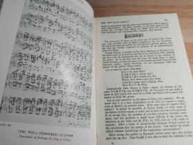 MUSIC BOOK  含大量插图   精装带书衣