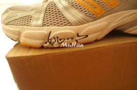 2008年北京奥运会 志愿者跑鞋 30cm46码 姚明签名