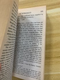 M IS FOR MALICE 恶意 恶行  SUE GRAFTON作品  推理小说女王 字母天后 字母谜案系列 Sue Grafton 苏•格拉夫顿作品  英文原版 1998年 美品