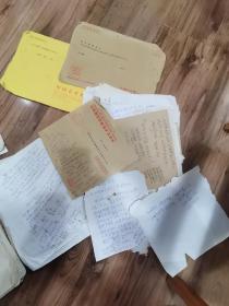 中国近代史学会第一、二届理事王景瑜先生手稿及相关信件（手写的有40多张），打印资料有几十张